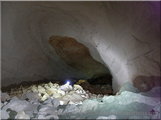 Weebubbie entry cavern