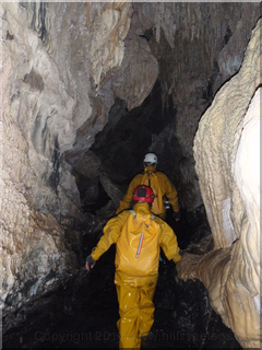  Lynds Cave - Trogging upstream