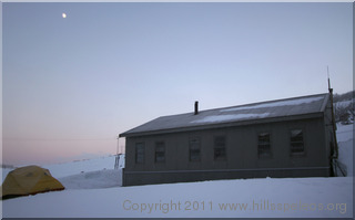 Dawn at Schlink Hut