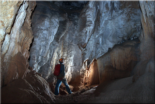Entrance Chamber Spider Cave 2009